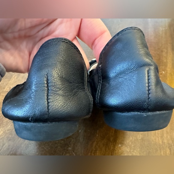 EUC! Cole Haan Buckle Ballet Flat, sz 6.5 - Picture 5 of 7